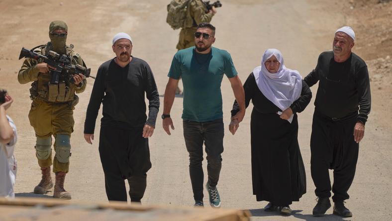 坏了,以色列怎么变成“正义使者”了?